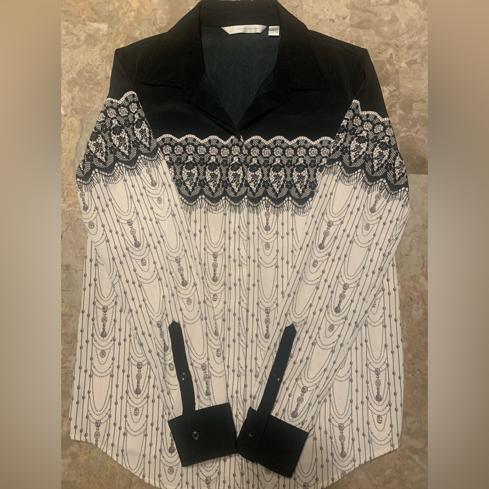LC Lauren Conrad Black and Cream Graphic Long Sleeve Button Down Shirt NWOT